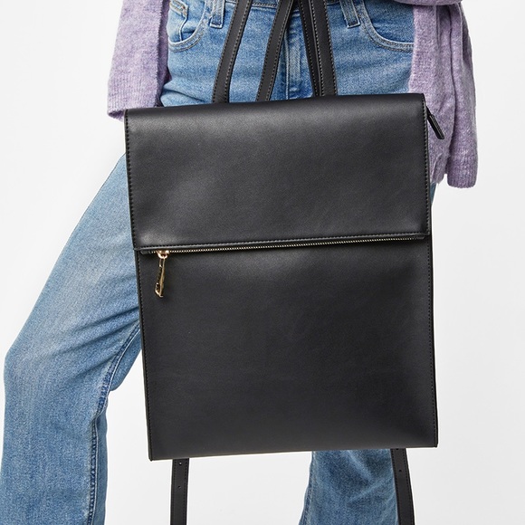 summer & rose Handbags - 🌸SUMMER & ROSE GRACE BACKPACK🌸